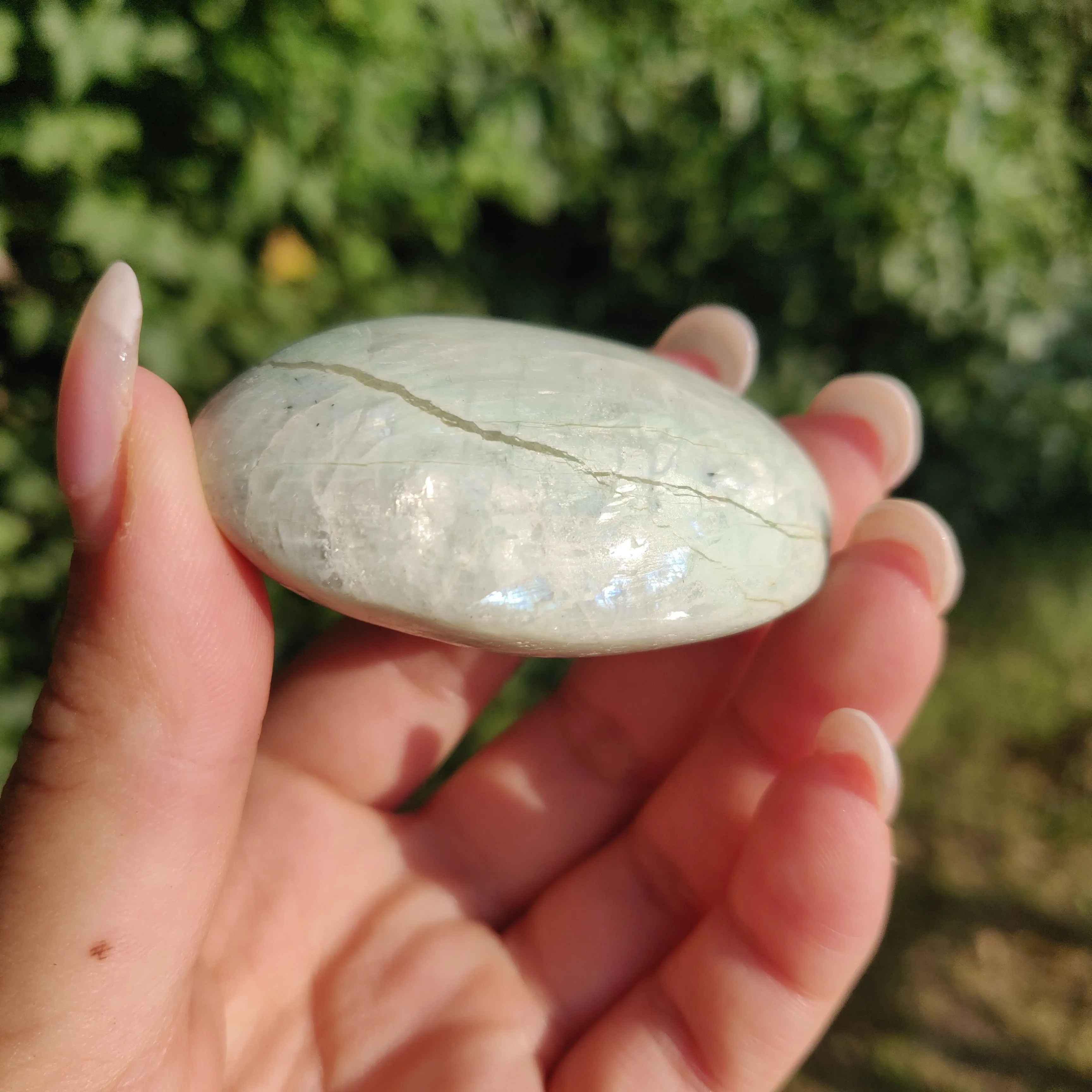 BLUE FLASH Garnierite Palm Stone (#4)