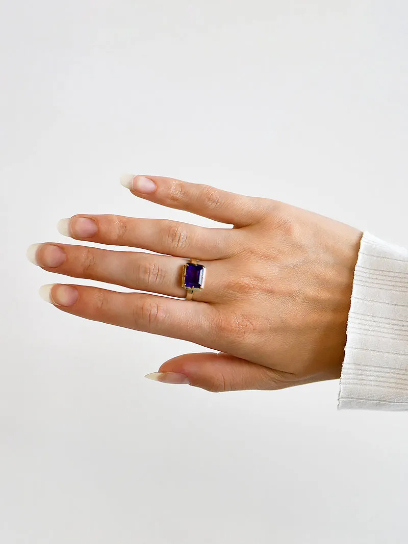 Cléo Daniela Emerald Cut Ring
