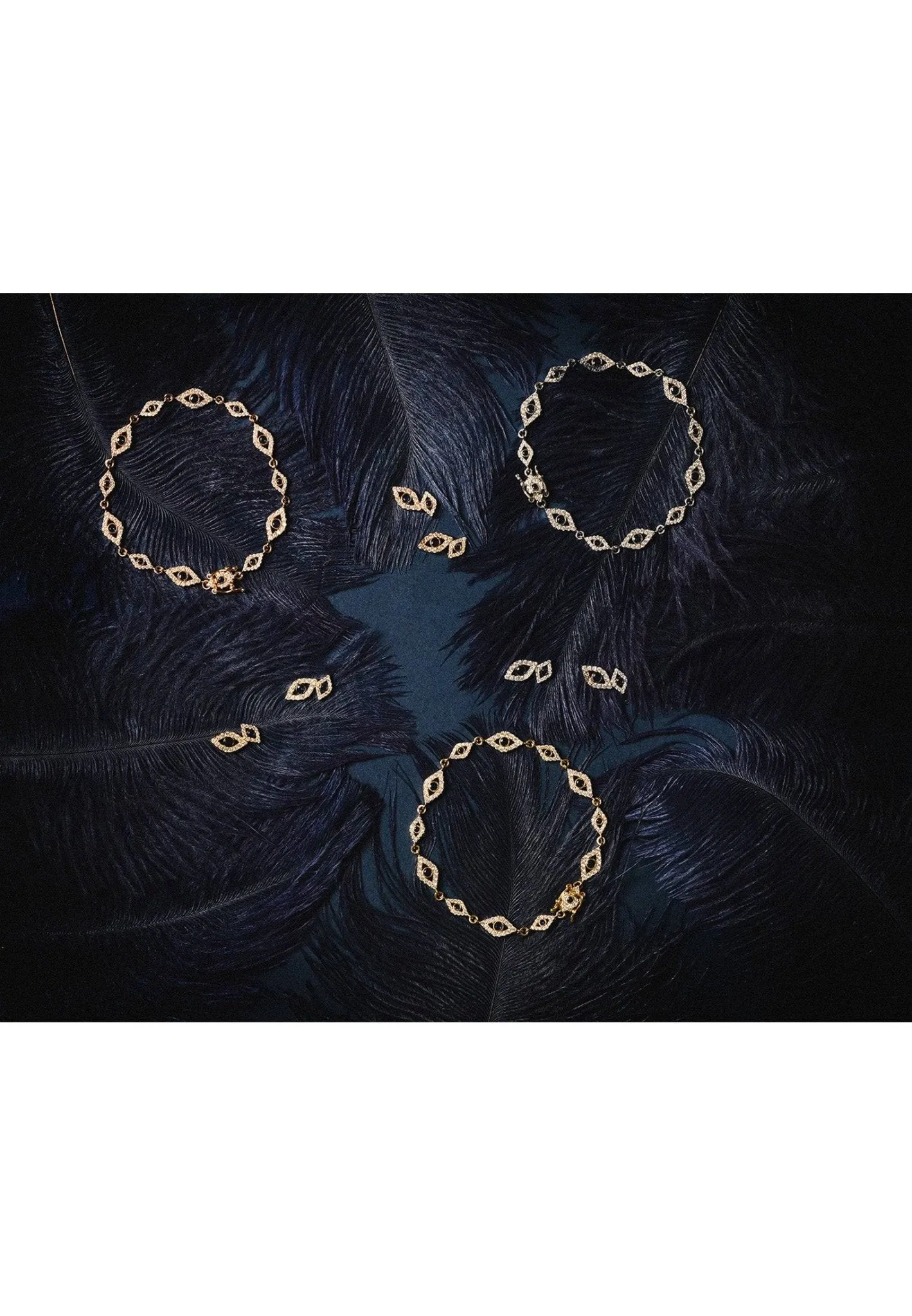 Eye Sparkling Tennis Bracelet Gold
