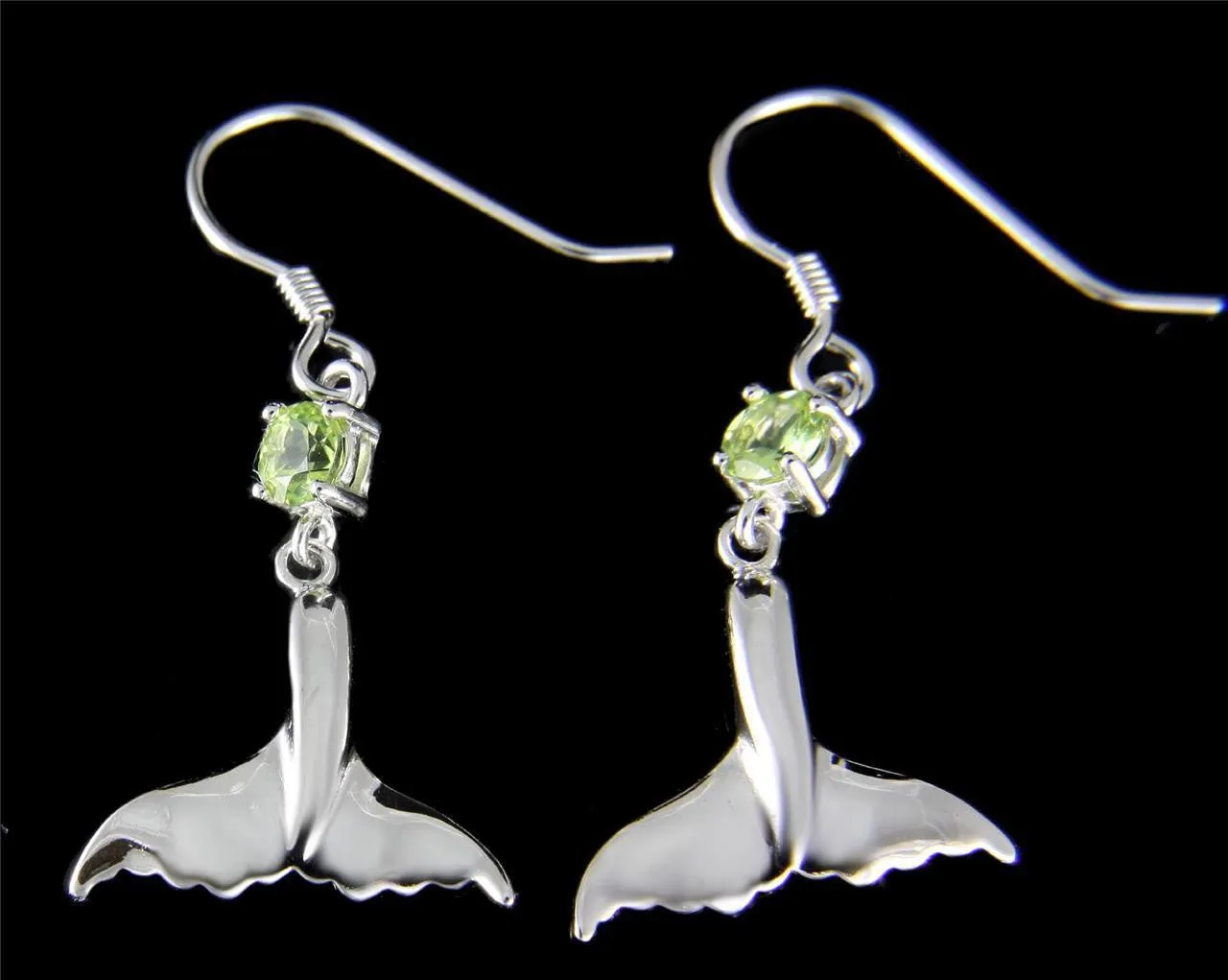 GENUINE PERIDOT SILVER 925 HAWAIIAN WHALE TAIL WIRE HOOK EARRINGS RHODIUM 16MM (WJ-29)