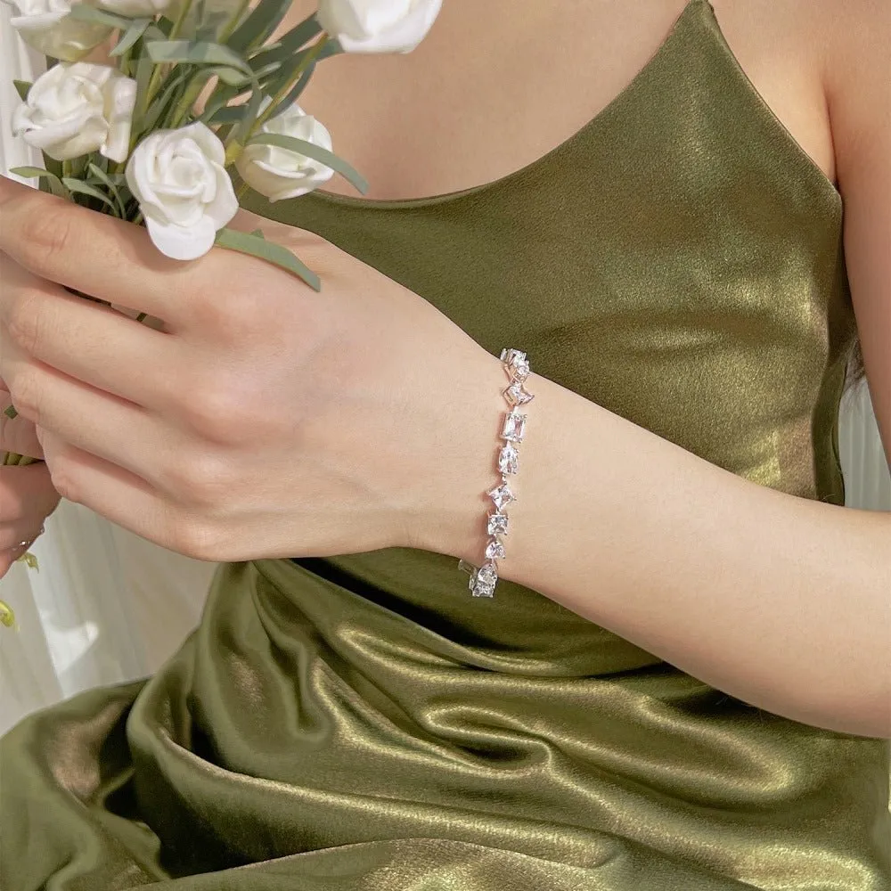 Kelly's bracelet