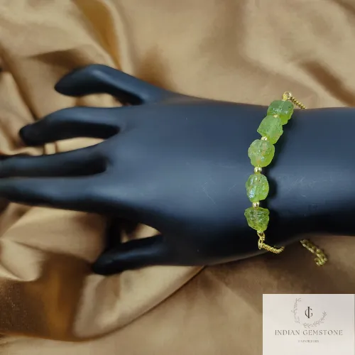 Natural Raw Peridot Gemstone Bracelet, Gold Plated Bracelet, August Birthstone Jewelry, Layering Friendship Bracelet, Adjustable Bracelet,