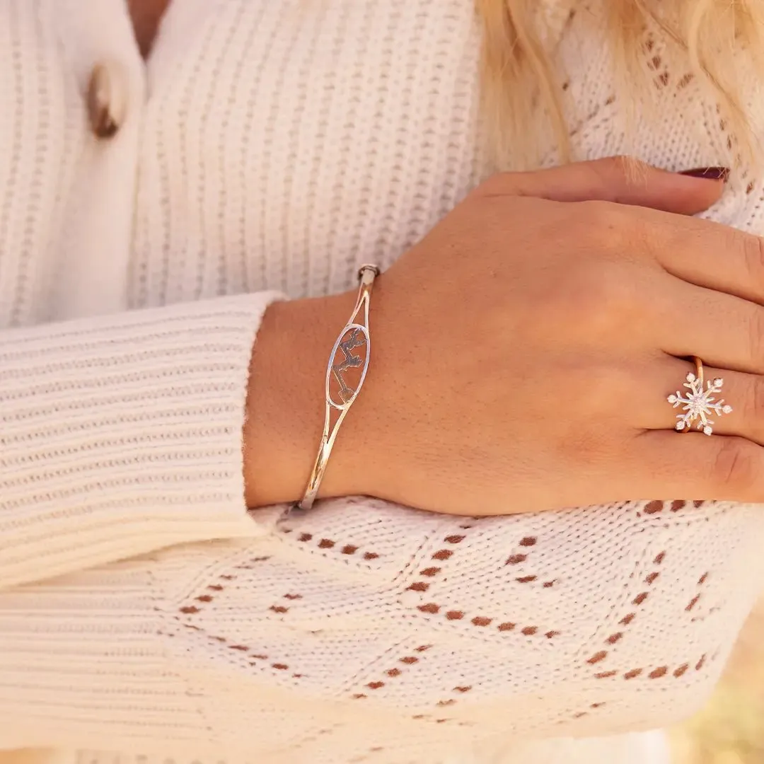 Oval Mountain Ridge Bangle Bracelet