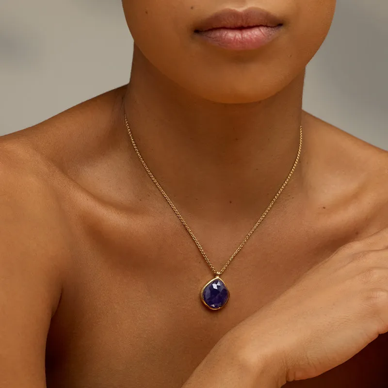Pebble Necklace, Blue Sapphire, 9kt Yellow Gold