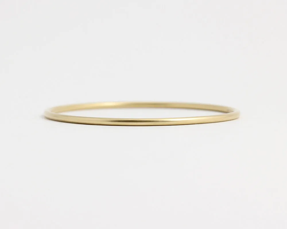 Round Yellow Gold Bangle