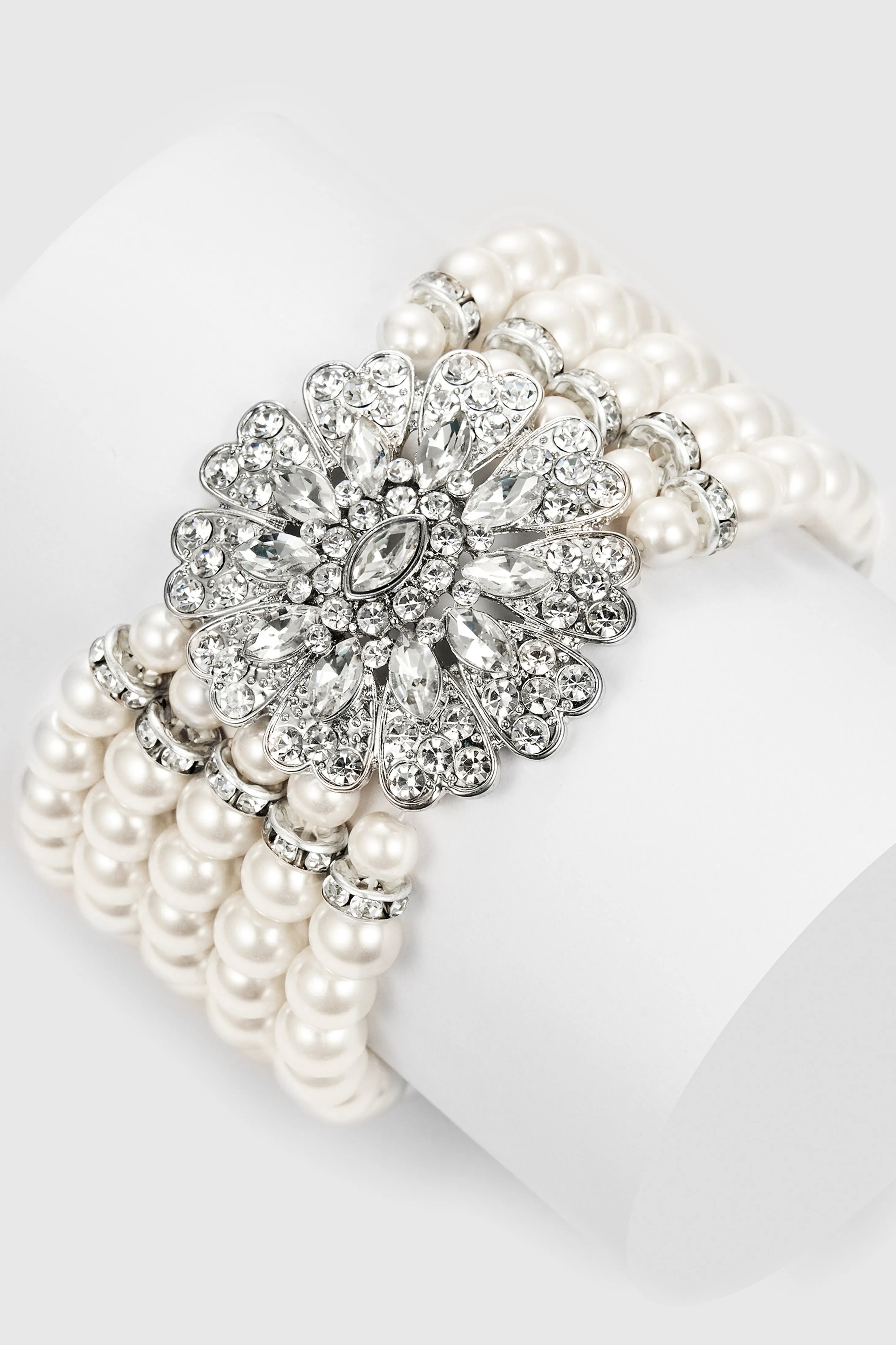 Stunning Zircon Studded Pearl Bracelet
