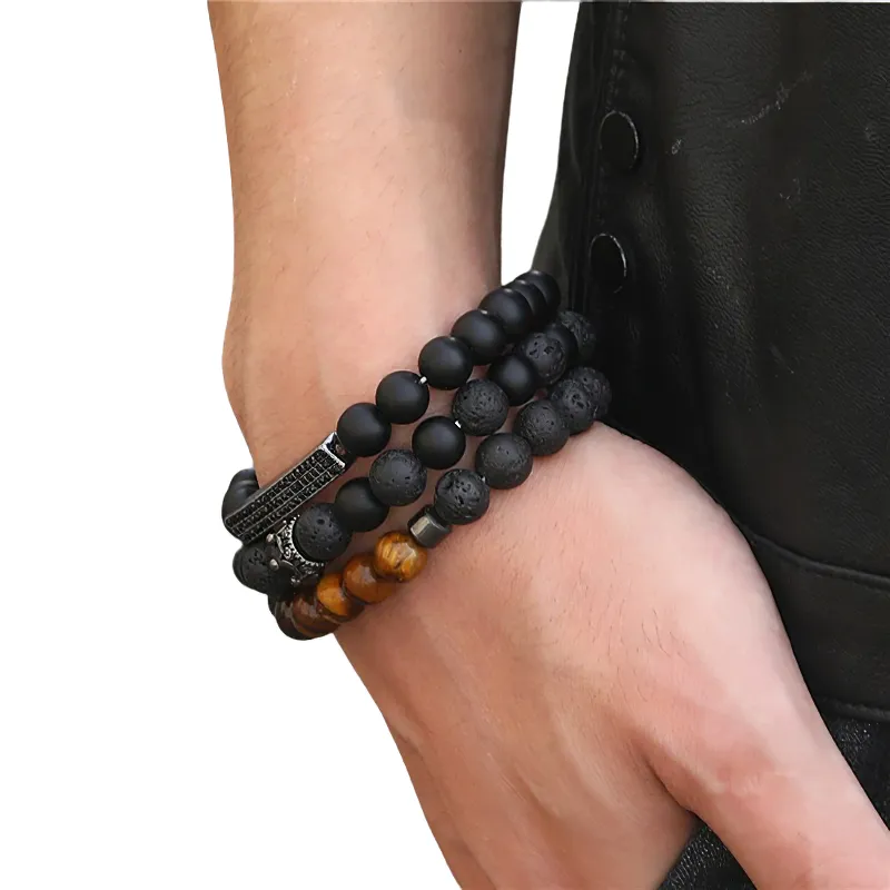 Unisex Black Matte Bracelet Of Onyx Stone Beads And Crown / Stylish Jewellery