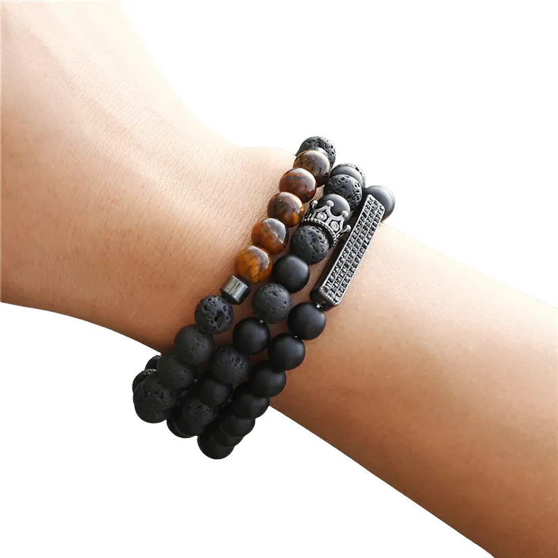 Unisex Black Matte Bracelet Of Onyx Stone Beads And Crown / Stylish Jewellery