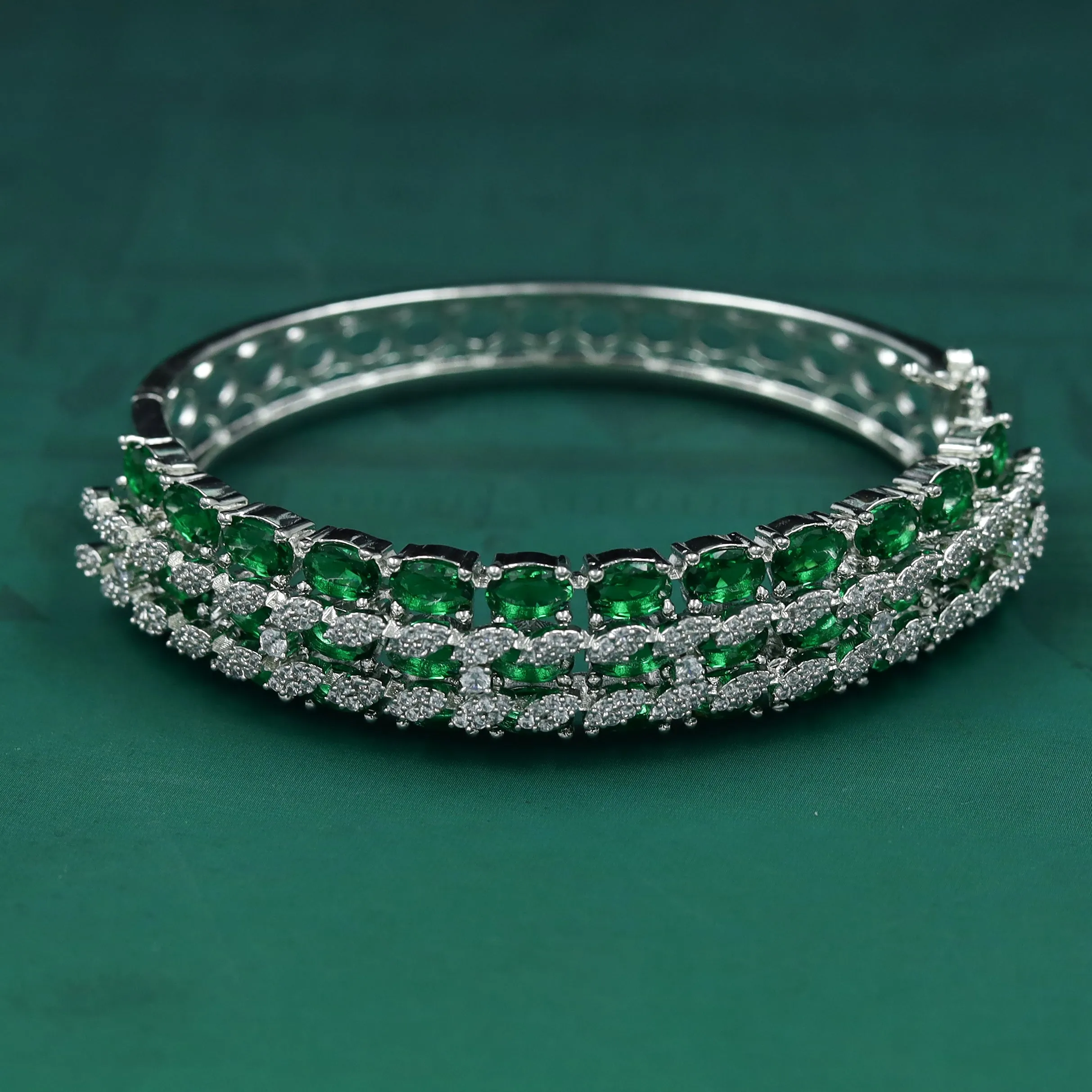Zircon/AD Bracelet 10676-69