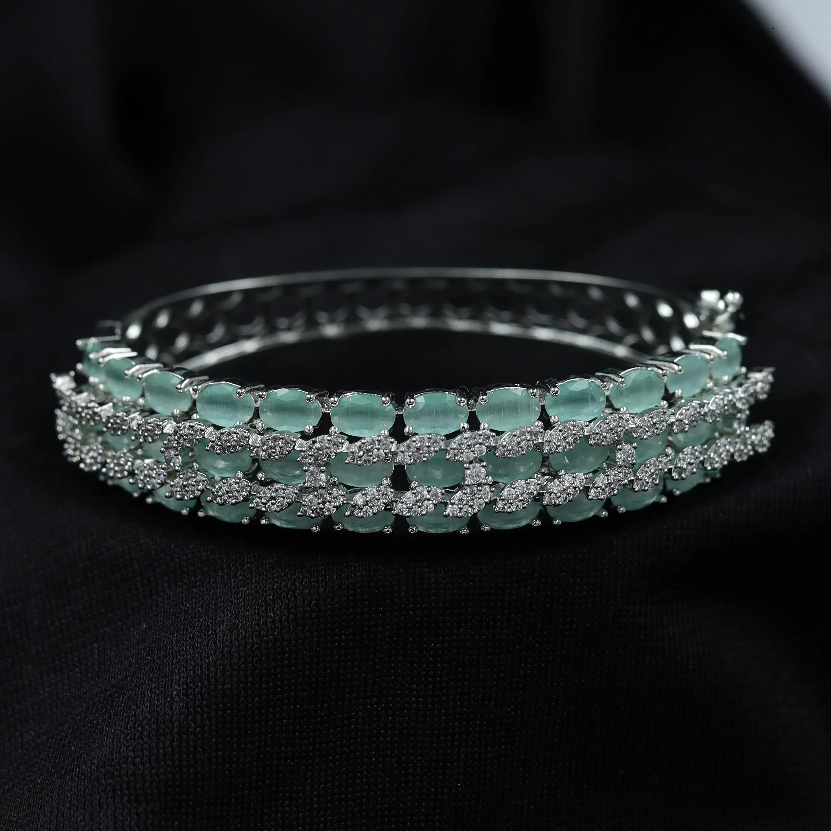 Zircon/AD Bracelet 10676-69