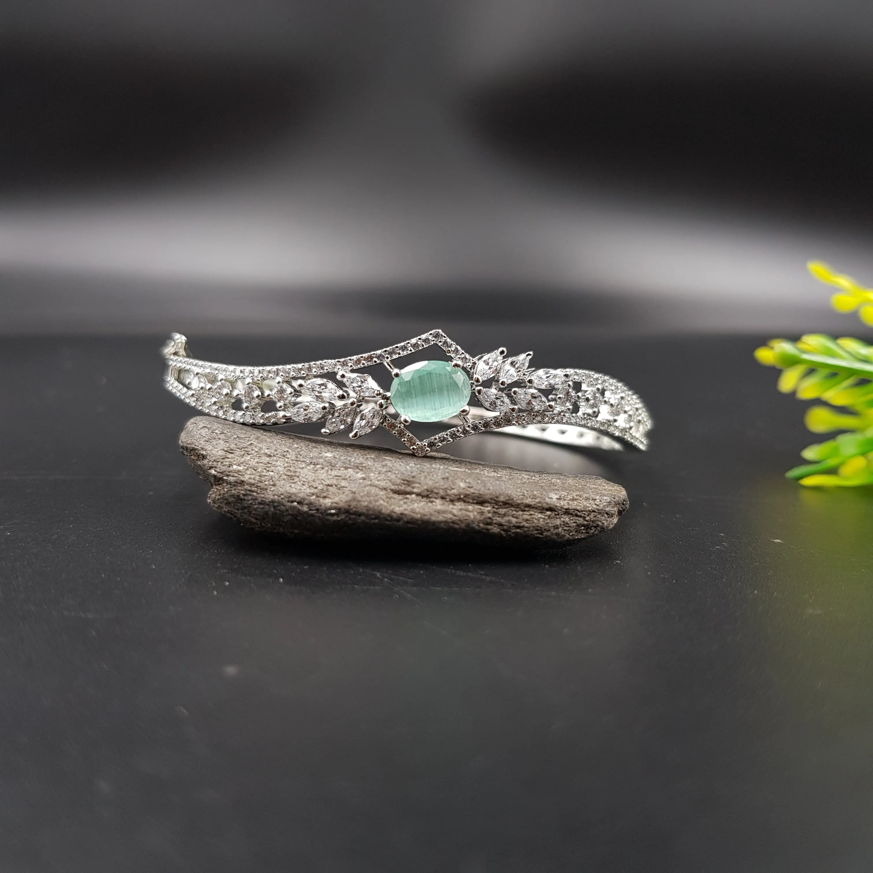 Zircon/AD Bracelet 10677-69